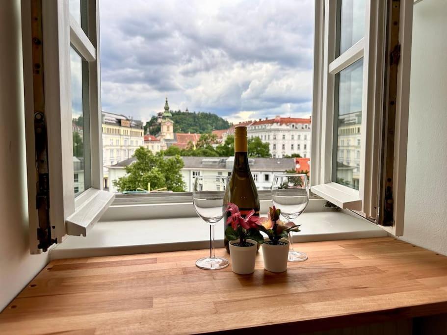 Panorama Schlossberg & Jacuzzi กราซ ภายนอก รูปภาพ